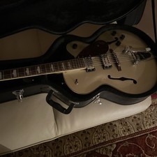 Gretch Guitar Electric With