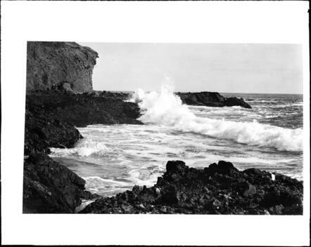Laguna beach surf breaking - surf,