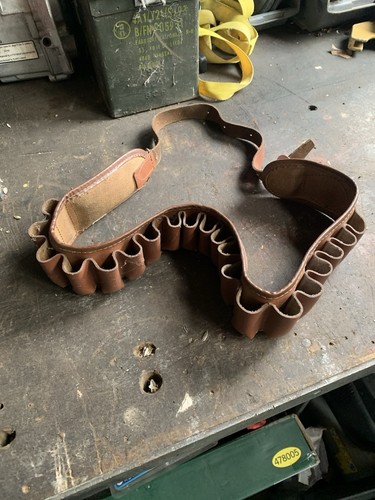 Shotgun cartridge belt - cartridge, very