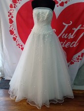 Wedding dress size 8 ivory tulle Trudy Lee, check measurement, J