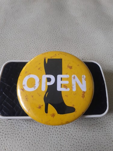 Open vintage badge - open.....,