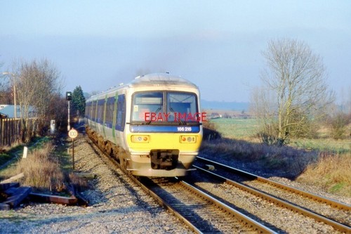 Photo class 166 dmu 166166 - photo,