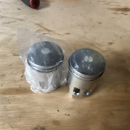 Yamaha rd125dx std - std, pistons