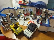 PLAYMOBIL Police Station WITH