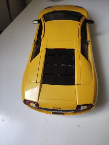 Burago murciélago scale - murciélago, 1/18