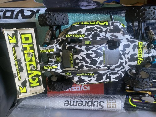 Kyosho inferno custom protech - kyosho,