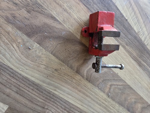 Small clamp bench - clamp-on,