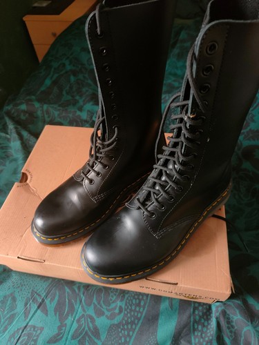 Martens lace - dr,
