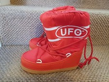 NEW UFO Snow Boots Moon Size