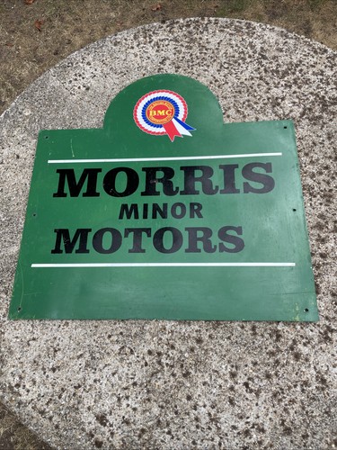 Morris minor motors painted - motors,