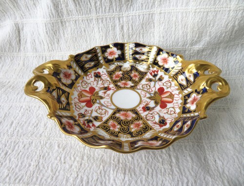 Vintage royal crown - vintage,