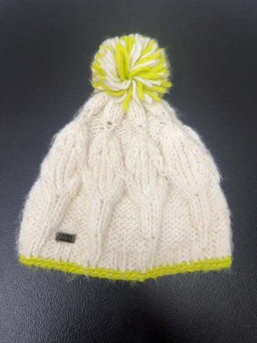 Buula cable knit - pom, beanie
