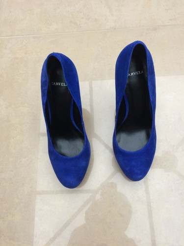 Carvela gorgeous blue shoes