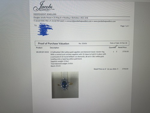 Hallmarked 18ct yellow - hallmarked, gold