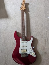 Yamaha Pacifica 122 J Red