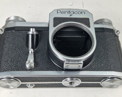 Pentacon camera body - pentacon,