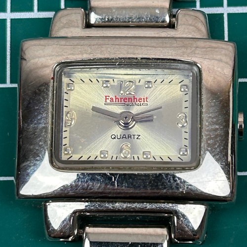 Fahrenheit quartz watch - quartz, silver