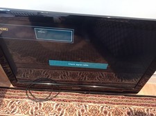 Samsung 40 Inch TV with Wall Bracket