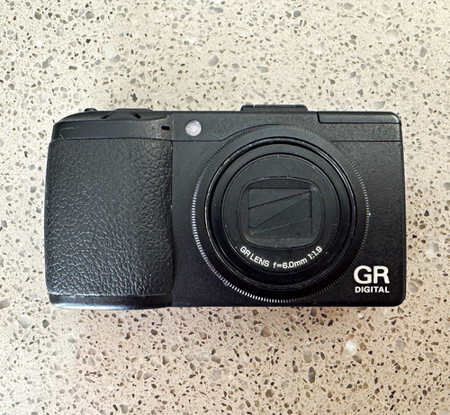 Ricoh digital iii compact - digital,