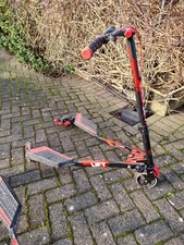 Yvolution Flicker Wiggle