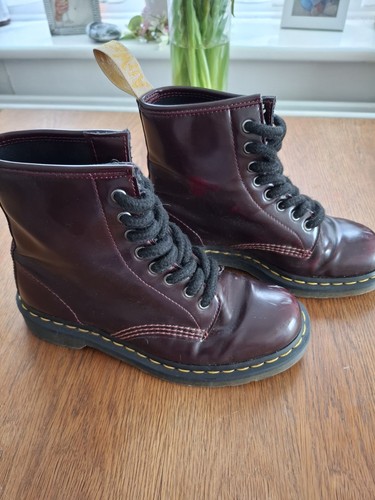 Burgundy martens airwair - martens,