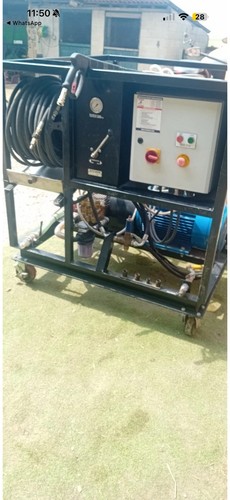 Professional pressure washer - pressure,