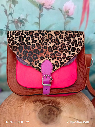 Multicoloured leather leopard - multicoloured,