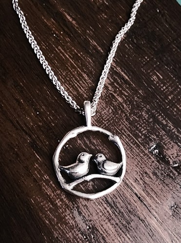 Retired james avery love bird - james,