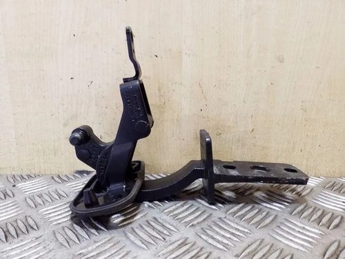 Volvo v70 tailgate hinge - ii,