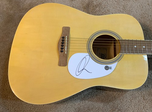 Adam levine maroon signed - levine,