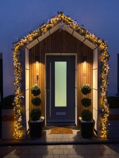 22 ft Outdoor Door garland with Christmas with lights, and decorations VGC