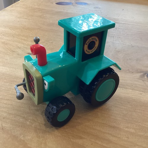 Bob builder travis tractor