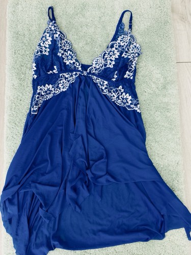 Vintage size blue - size, sheer