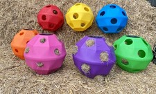 HAY BALL FEEDER PONY SHEEP