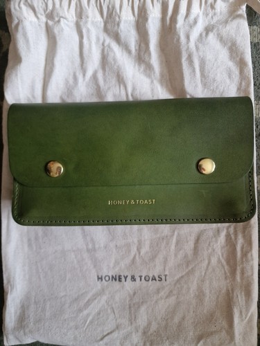 Brand new honey toast flora - honey,