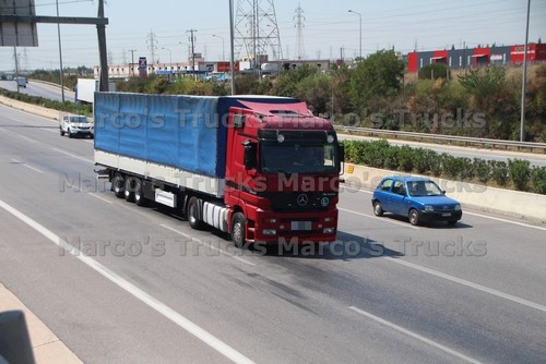 Truck photo mercedes benz - truck,