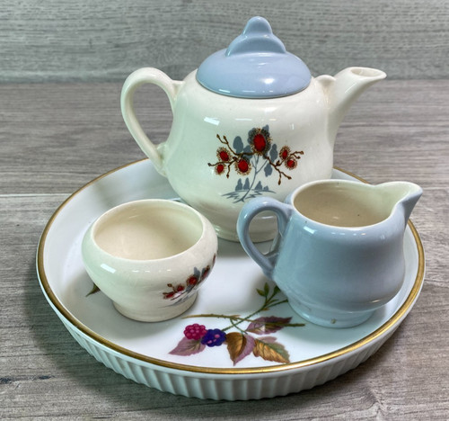 Royal staffordshire clarice - staffordshire,