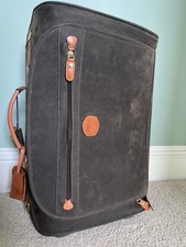 BNWT Brics Life Wheeled
