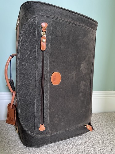 Bnwt brics life - life, wheeled