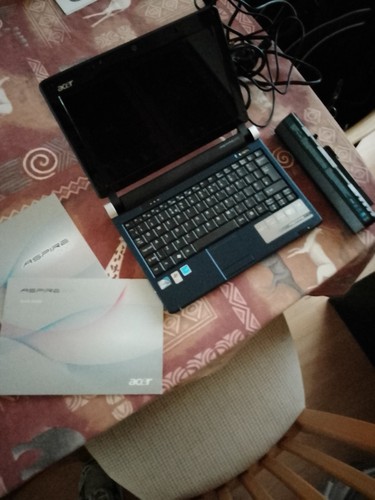 Acer aspire one d250 - acer,