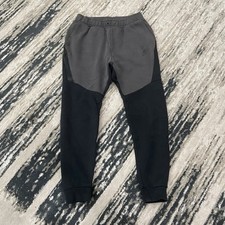 Old Season Nike Tech Fleece