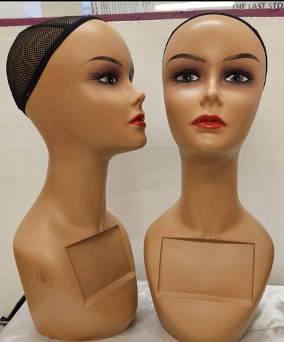 Female mannequin head with - mannequin,