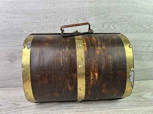 Vintage style wood - style, brass