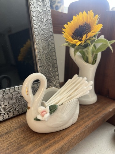 Vintage porcelain swan holder - swan,