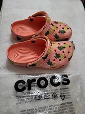 Crocs Classic Retro Resort Pineapples Clogs Shoes Womens SZ 7 Slip On 207849-83F