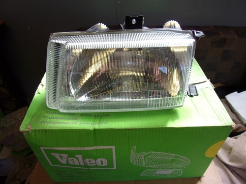 Headlight for caddy pick up - caddy, pick-up