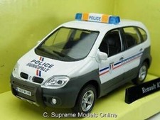 RENAULT RX4 MODEL POLICE CAR
