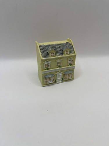 Dolls house resin toy - house,