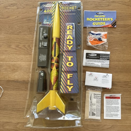 Estes flying model - flying,