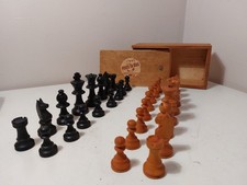 Lardy Vintage Wooden Carved Chess Pieces Set French International Style
